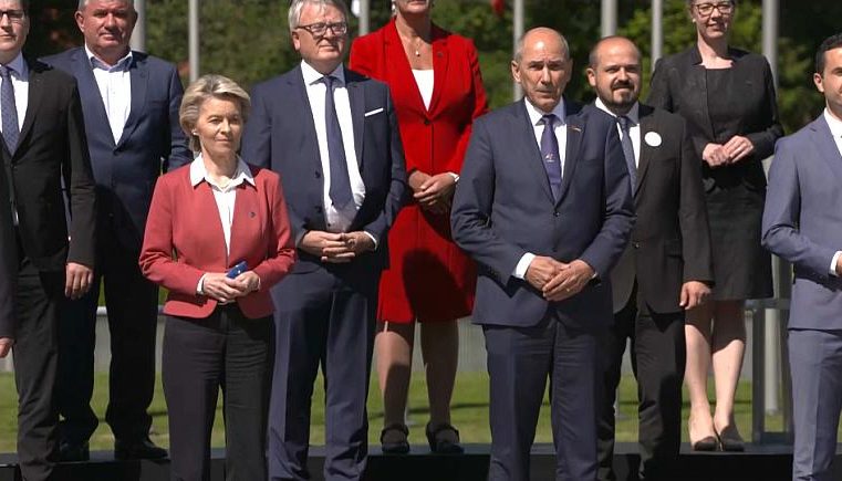 Eslovénia assume Conselho da União Europeia