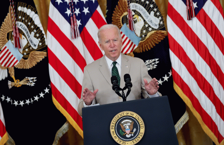 Com ajuda da oposição, Biden aprova 1 Trilhão de dólares para infraestrutura.