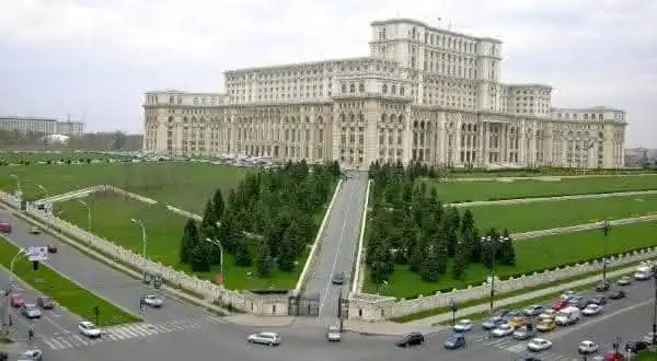 Top 10 maiores palácios do mundo