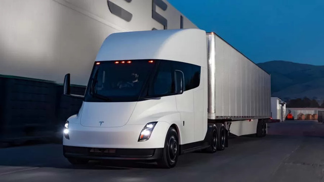 Tesla Semi, o caminhão elétrico vai finalmente ganhar as ruas